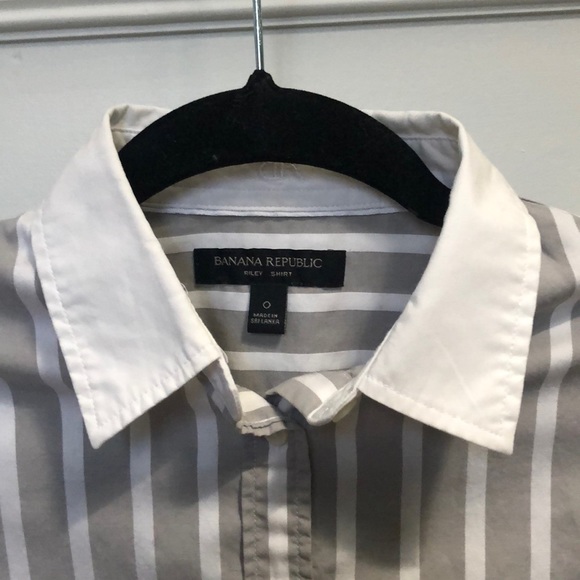 BR Grey and White Striped “Riley Shirt” Button Up - Picture 3 of 7